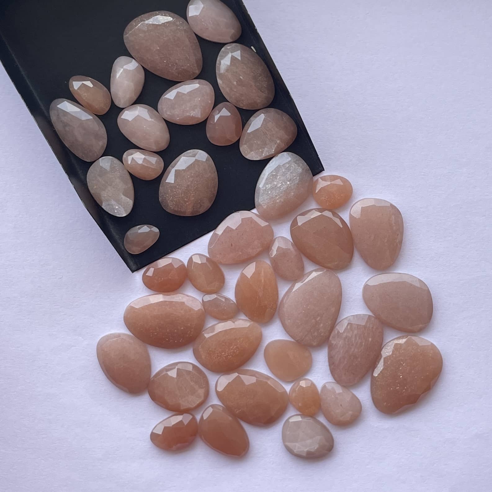peach moonstone