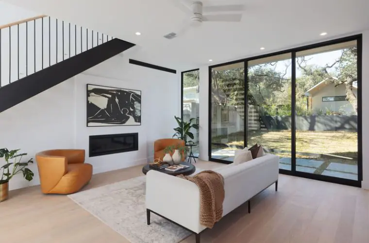 luxury custom home builder Austin