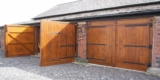 How to choose the paint of the garage door?