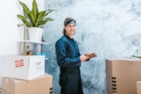When To Move? Work Day Versus End Of The Week Move